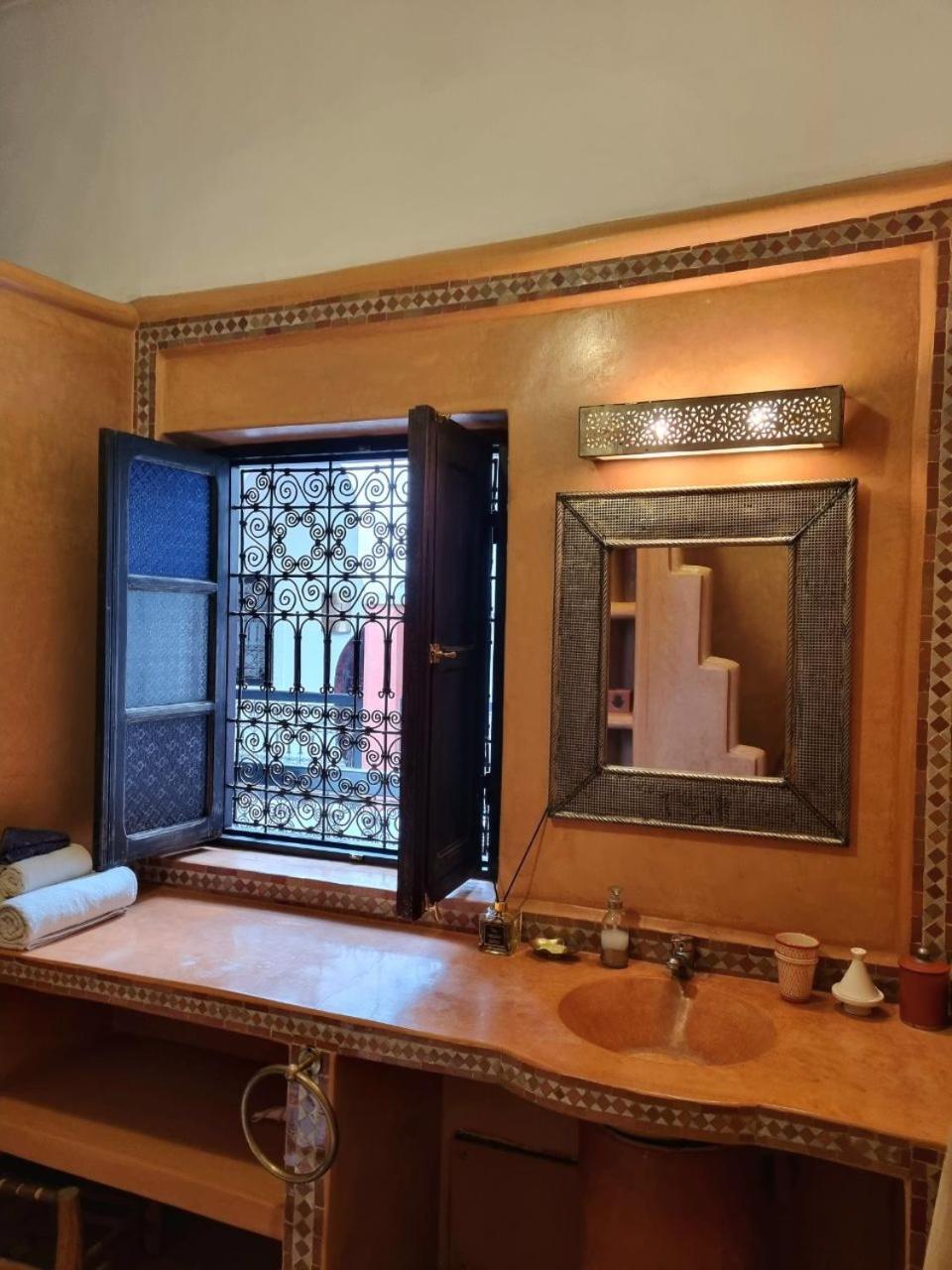 Riad Les Reves D'Amelie มาร์ราเกช ห้อง รูปภาพ